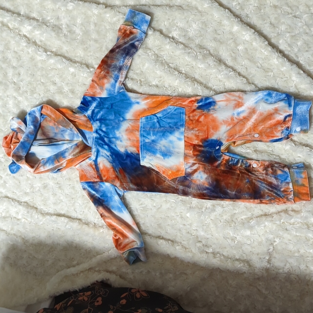 Hooded tie dye teddy bear outfit 9-12 months
